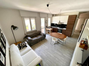 Appartamento moderno sul mare